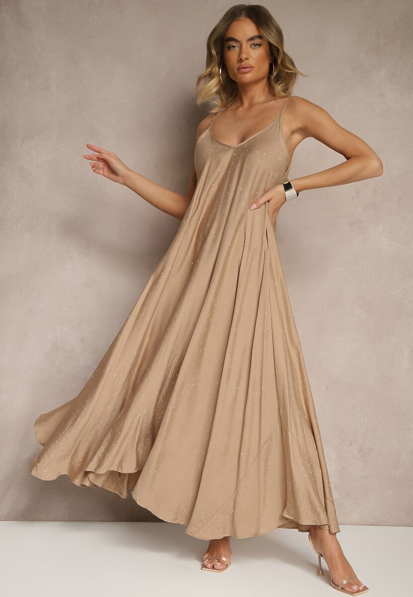 Ciemnobeżowa Wiskozowa Sukienka o Rozkloszowanym Kroju Ozdobiona Cyrkoniami Tosnaria