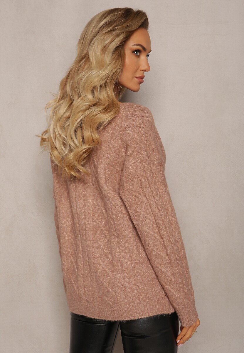 Ciemnobeżowy Zapinany Kardigan z Trójkątnym Dekoltem i Warkoczykowy Splot Juessa