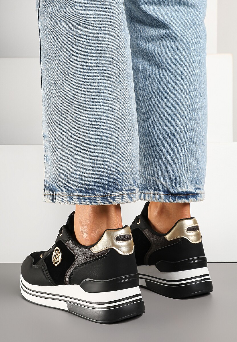 Czarne Sneakersy na Platformie z Metaliczną Ozdobą Roniane