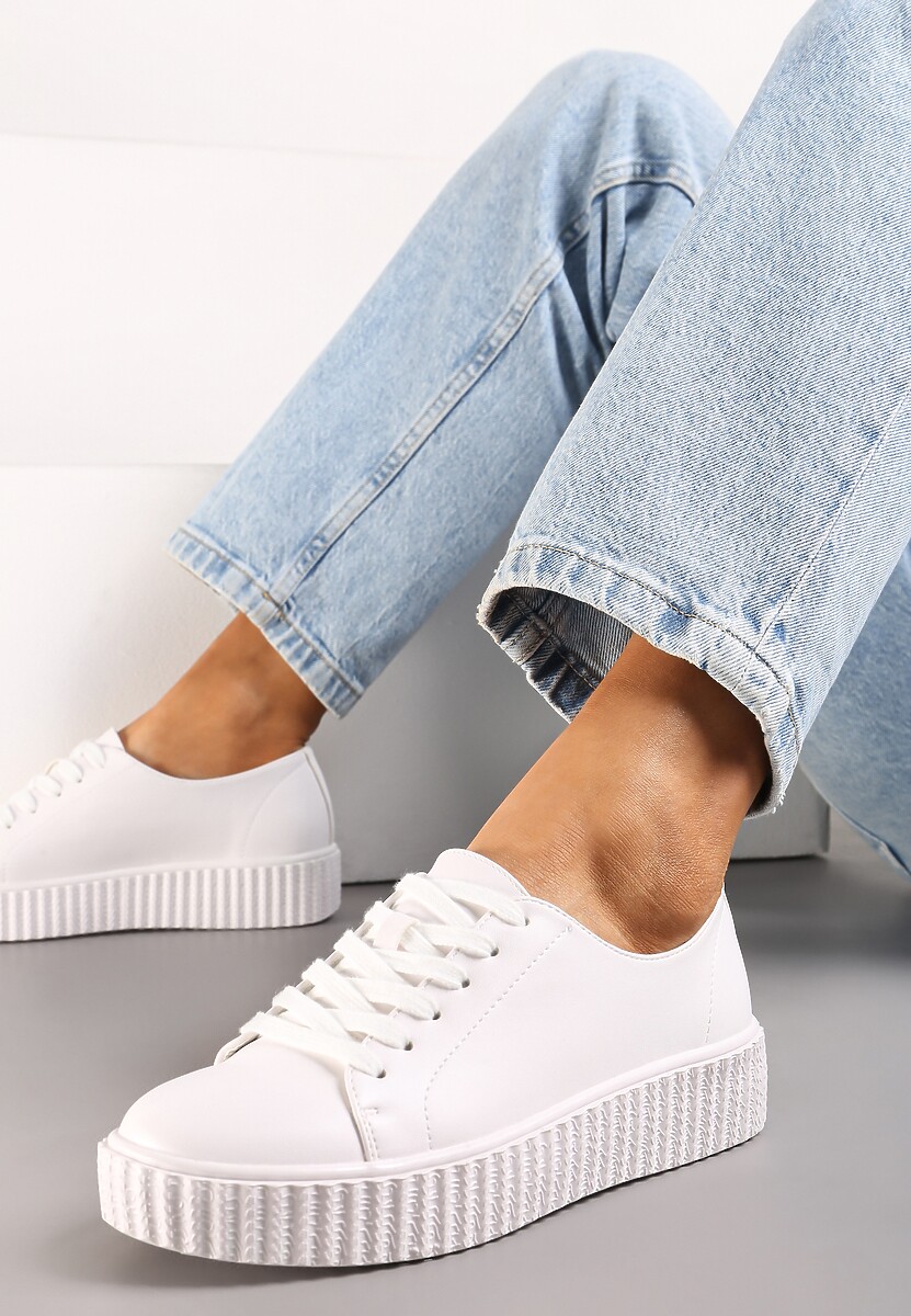 Białe Sneakersy ze Skórzaną Wkładką na Grubej Podeszwie ze Sznurowaniem Marnitha