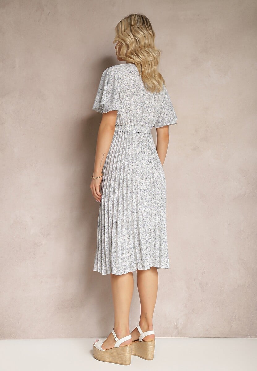 Beżowo-Fioletowa Sukienka o Rozkloszowanym Kroju z Gumką w Talii i Kopertowym Dekoltem z Materiałowym Paskiem Qrissa