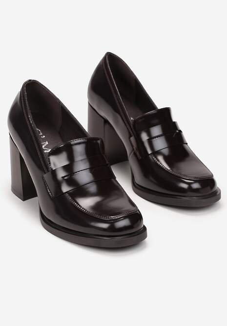 Bordowe Półbuty na Wysokim Słupku z Okrągłym Noskiem i Przeszyciami Adenor