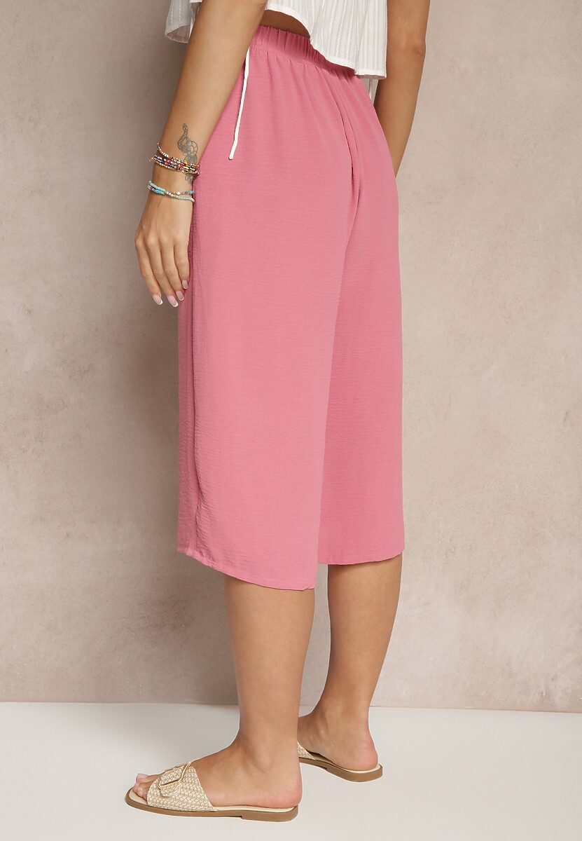 Różowe Spodnie o Szerokim Kroju i Długości 3/4 Ulavianna