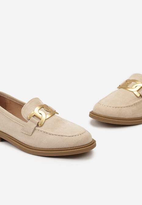 Beżowe Mokasyny z Metalową Klamrą i Cholewką z Ekozamszu Vatile