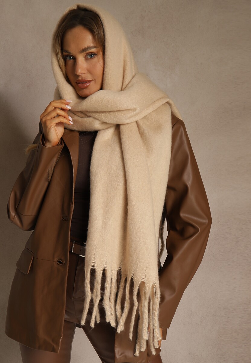 Beżowy Szalik Ozdobiony Frędzlami Owedela