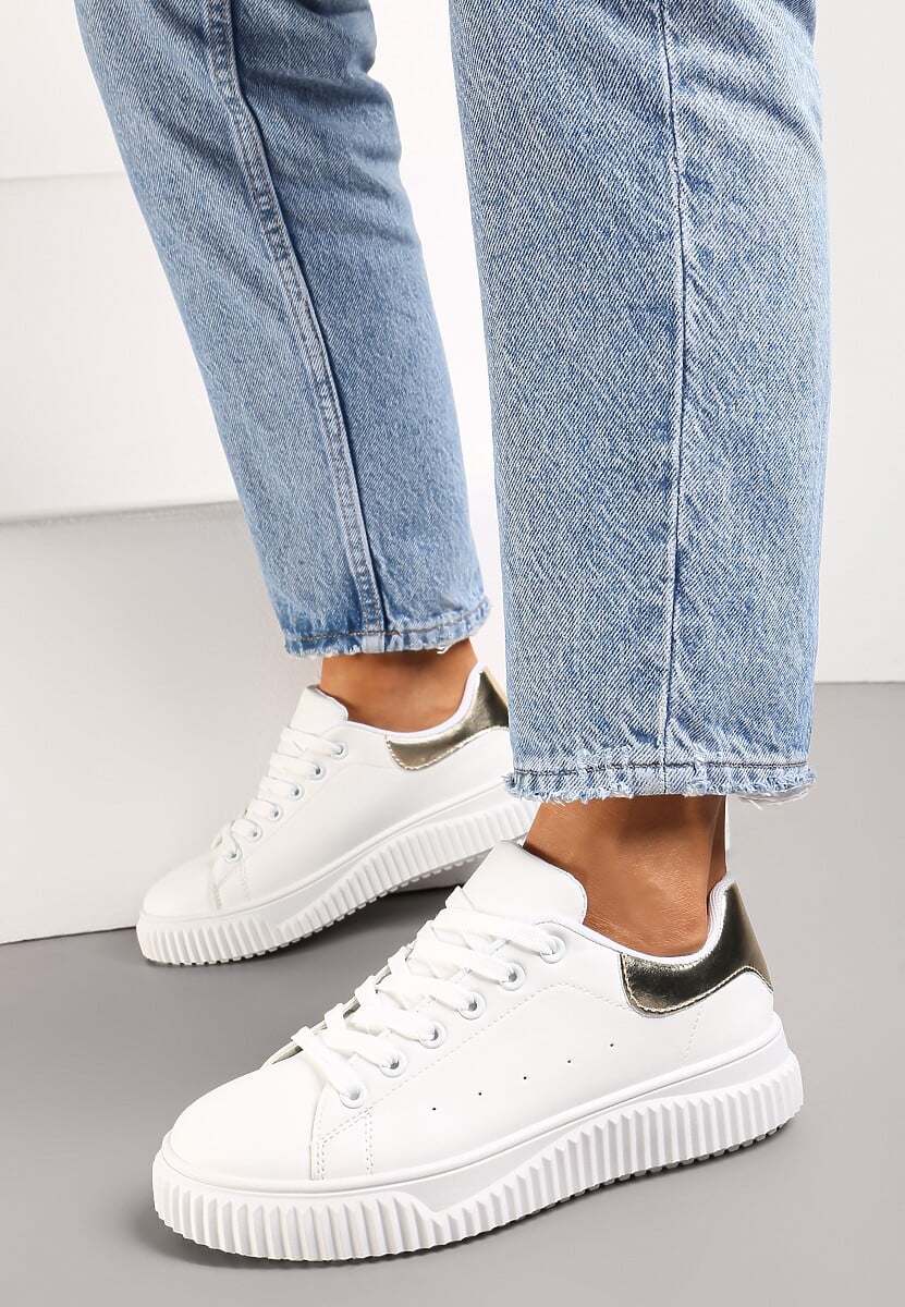 Biało-Złote Sznurowane Sneakersy z Metaliczną Wstawką i Żłobieniami Komparre