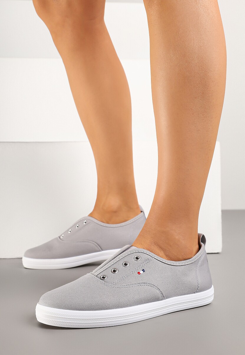 Szare Wsuwane Tenisówki w Casualowym Stylu Sepessa