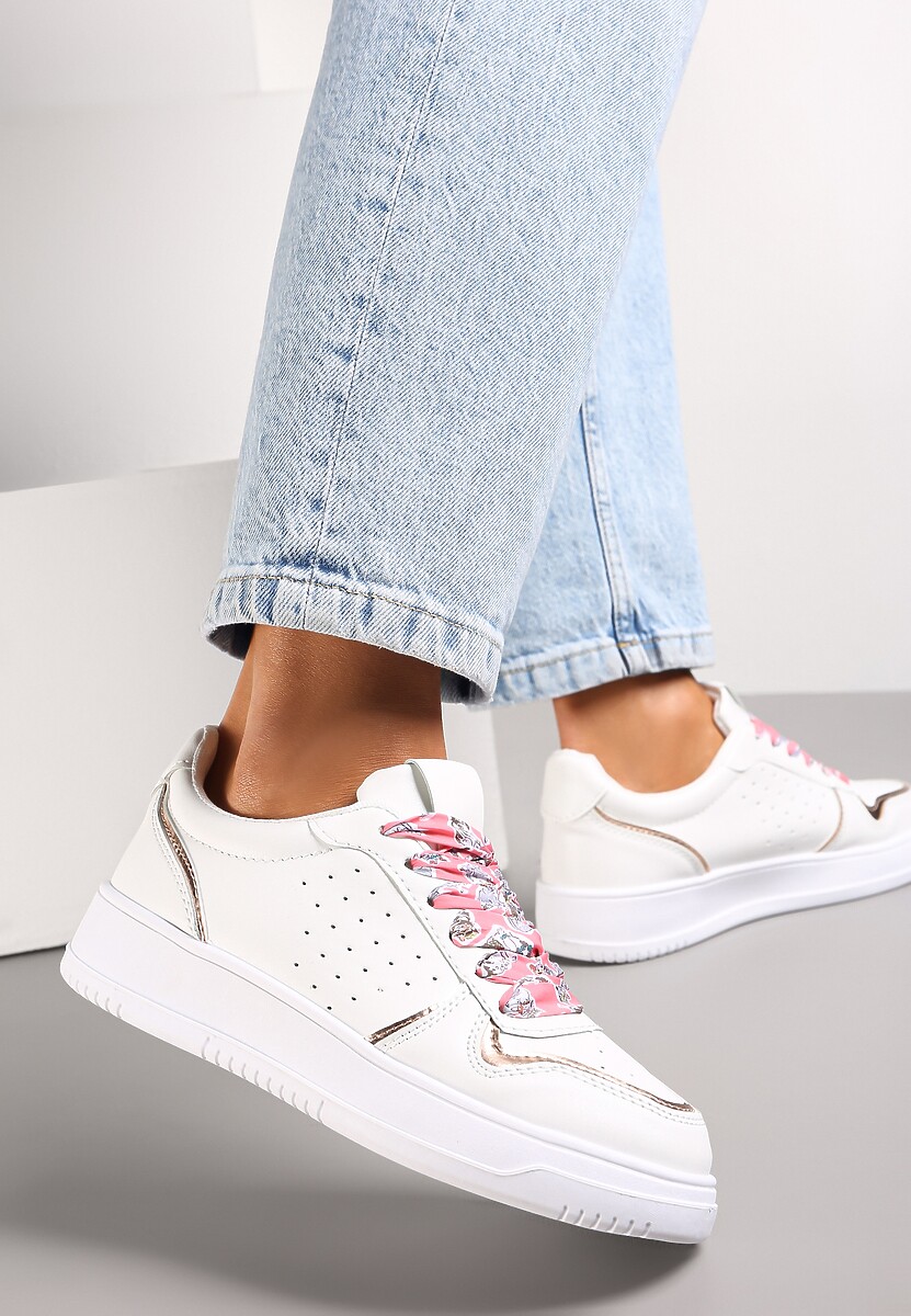 Biało-Szampańskie Sneakersy z Kolorowymi Sznurówkami i Metalicznymi Wstawkami Lania