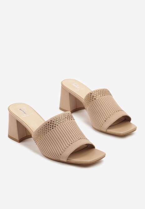 Ciemnobeżowe Klapki na Słupkowym Obcasie z Elastycznym Paskiem Teonelia