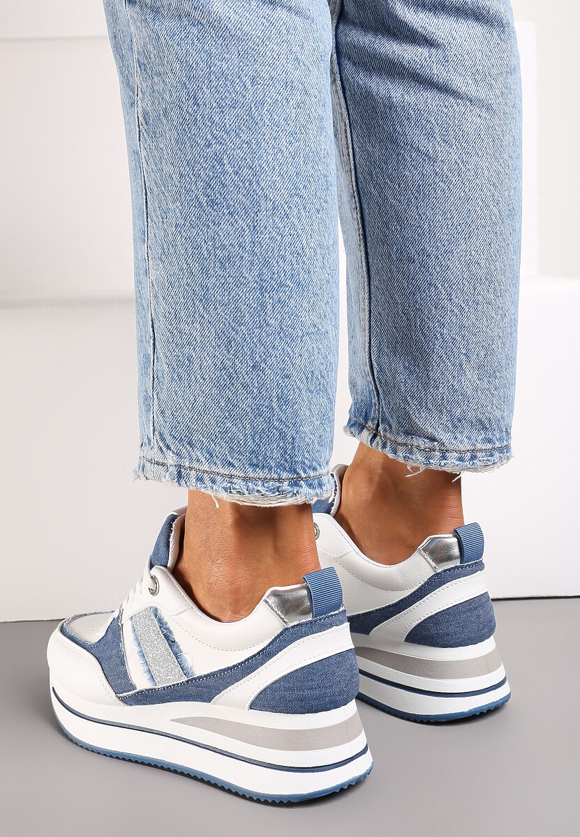 Biało-Niebieskie Sneakersy z Ekoskóry z Ozdobnymi Wstawkami i Grubą Podeszwą Amifa