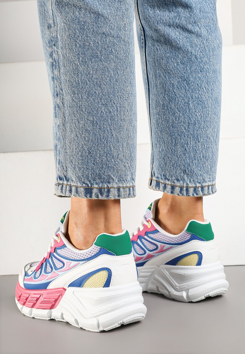 Fuksjowe Sneakersy Streetwearowe na Tłoczonej Platformie Tertewia