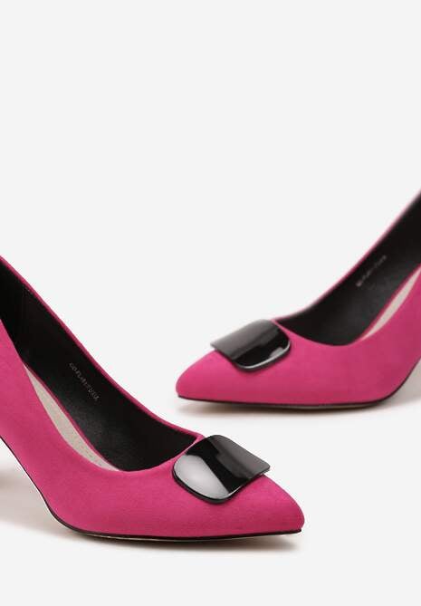 Fuksjowe Czółenka na Obcasie z Ekozamszu z Metalową Aplikacją i Skórzaną Wkładką Wistira