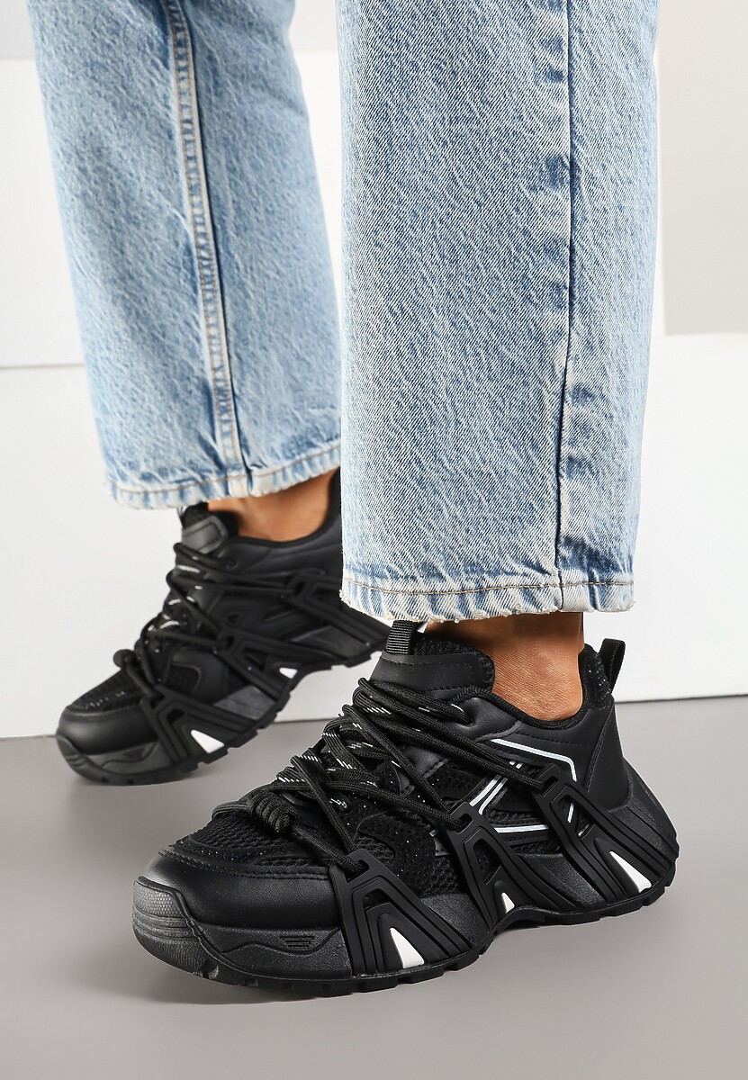 Czarne Sneakersy na Platformie z Cyrkoniami i Geometrycznym Wzorem Lavivione