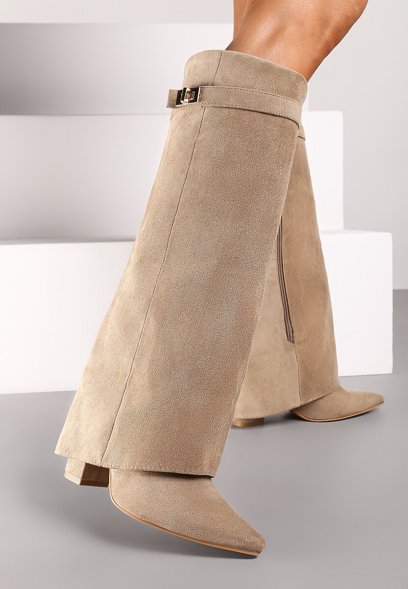 Ciemnobeżowe Kozaki na Słupku z Wywiniętą Cholewką i Klamerką Upaxa