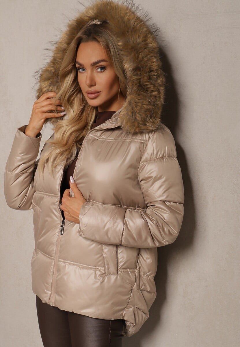 Czarna Asymetryczna Kurtka z Kapturem z Futrem z Możliwością Odpięcia Zineira