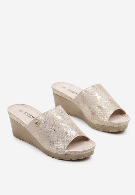 Beżowe Klapki  na Koturnie z Wkładką ze Skóry Naturalnej Ciravel