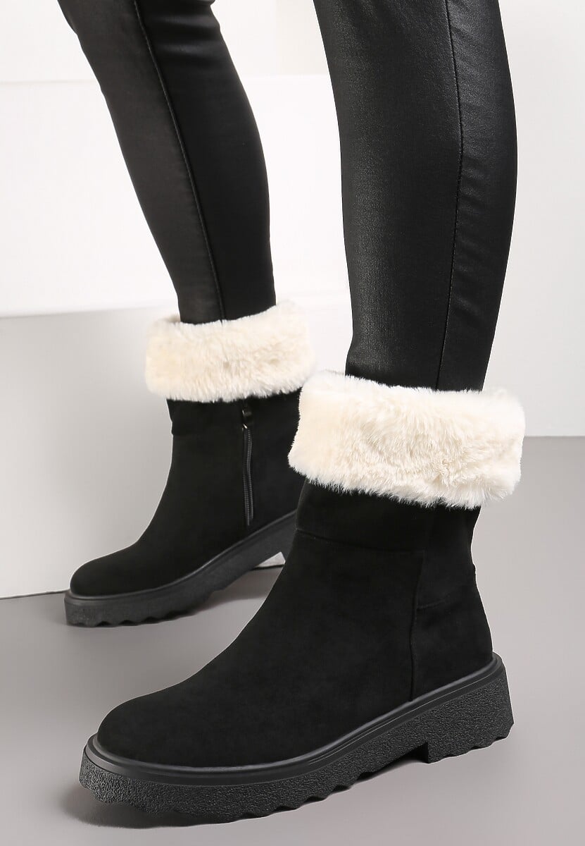 Czarne Botki z Imitacji Zamszu z Futerkiem i Płaską Podeszwą Cegia