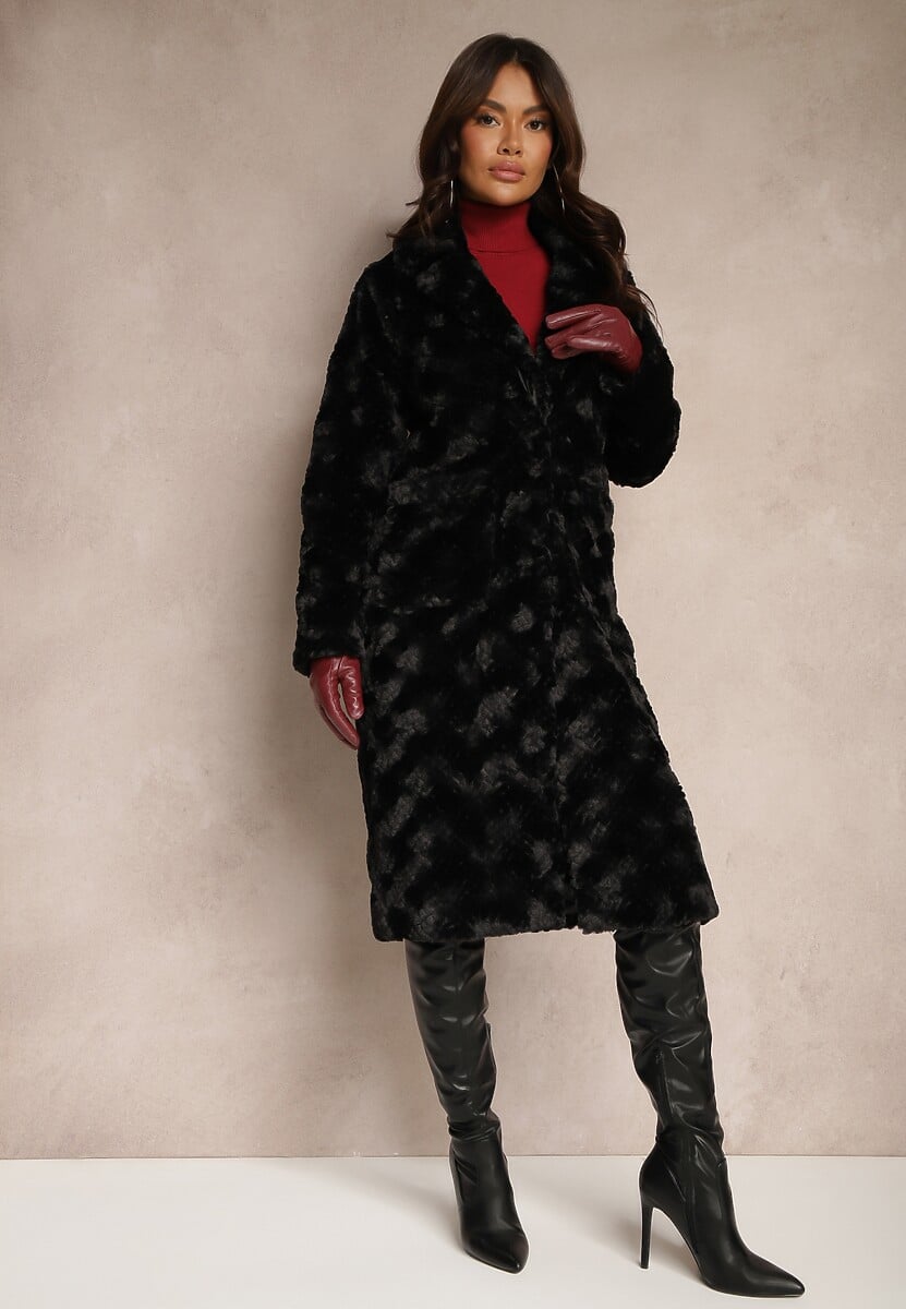 Biały Futrzany Płaszcz Ozdobiony Pikowaniem i Wsuwanymi Kieszeniami Vertissa