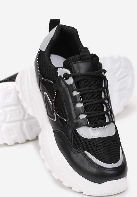 Czarno-Szare Sneakersy na Tłoczonej Podeszwie Zdobione Sznurkiem Wokół Pellesti