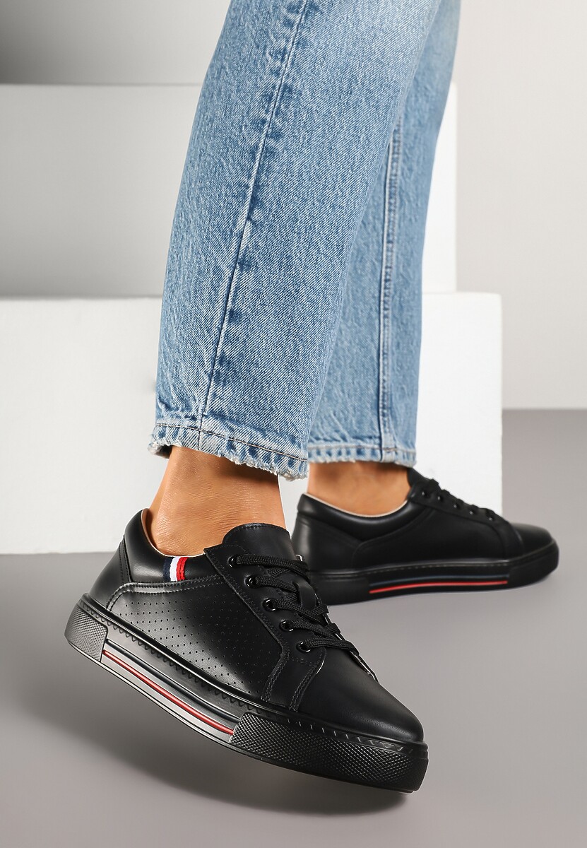 Czarne Sneakersy Tenisówki ze Skóry Naturalnej Zdobione Perforacją Tillirene