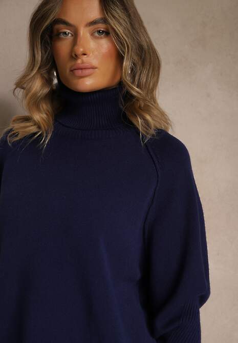 Granatowy Golf z Domieszką Kaszmiru o Prostym Kroju Zoirsova