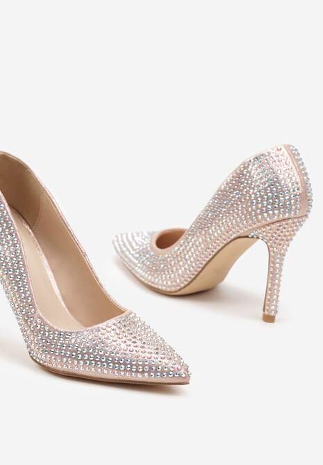 Szampańskie Szpilki w Eleganckim Stylu Wykończone Cyrkoniami Iladea