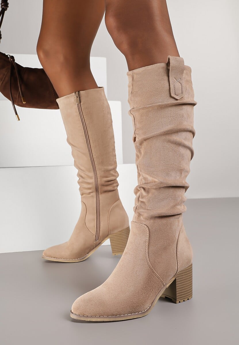 Beżowe Kozaki na Obcasie z Imitacji Zamszu Ozdobione Patkami Tulila