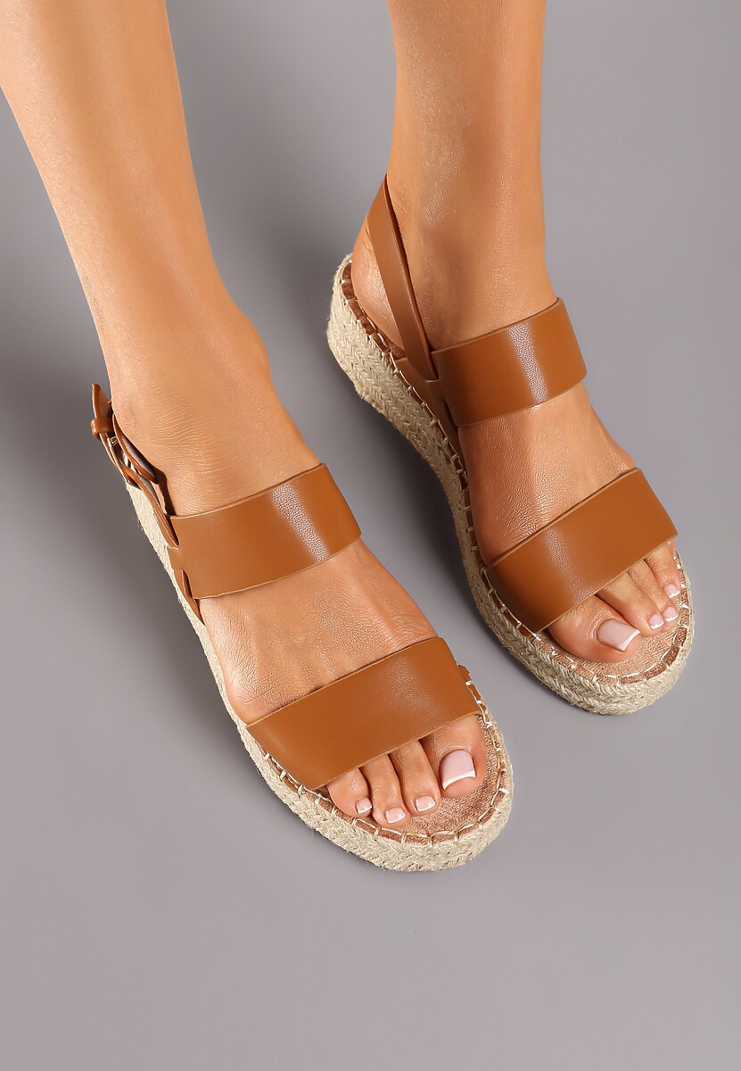 Brązowe Sandały na Plecionej Podeszwie Zapinane Wokół Kostki na Sprzączkę Ioni