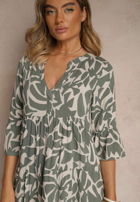 Ciemnozielona Sukienka z Wiskozy o Rozkloszowanym Kroju w Abstrakcyjny Wzór Lirese