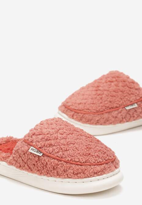 Czerwone Kapcie z Miękkiego Kożuszkowego Futerka Lilissa