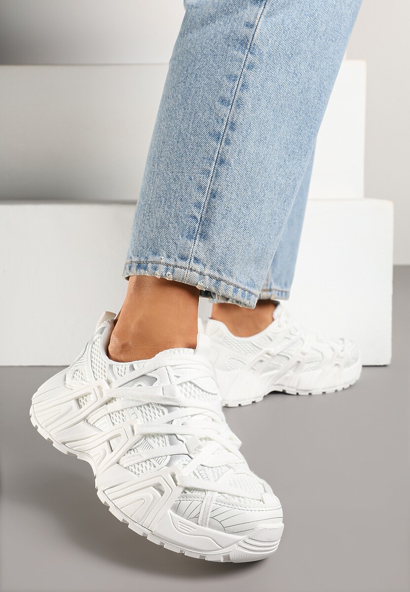 Białe Sneakersy Ozdobione Geometrycznym Motywem Pollines