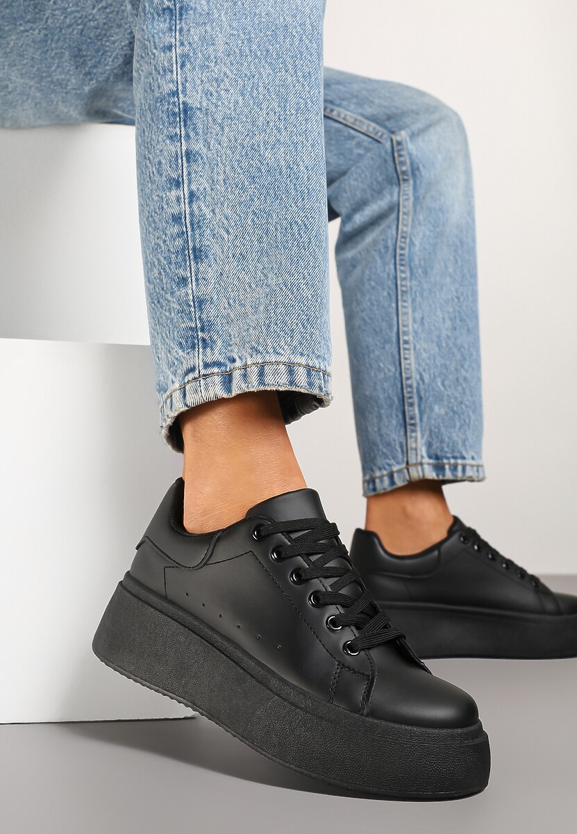 Czarne Basicowe Sneakersy na Platformie Jorvisa