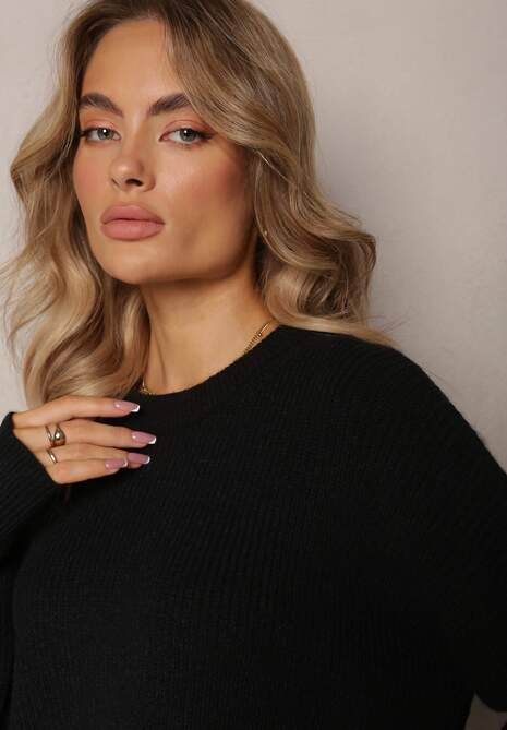 Czarny Dzianinowy Sweter z Okrągłym Dekoltem Aissorne