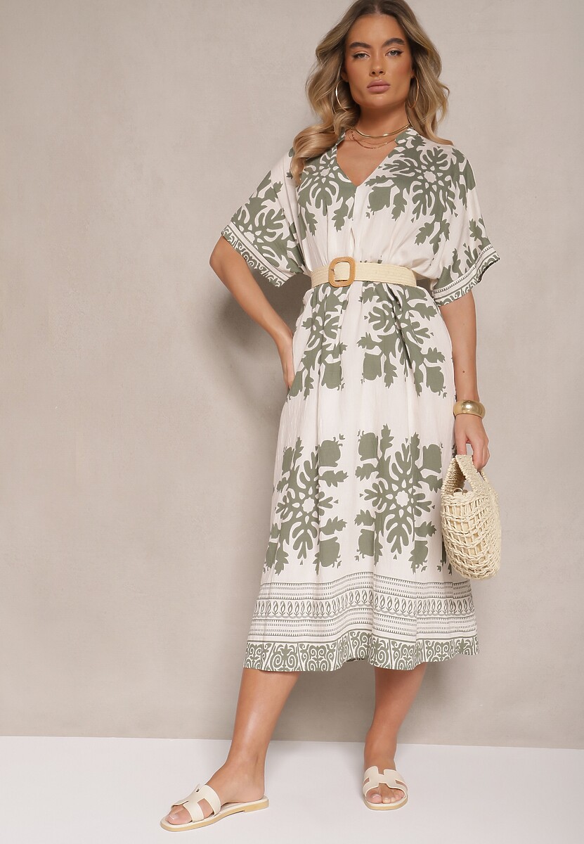 Ciemnozielona Wiskozowa Sukienka o Pudełkowym Kroju z Dekoltem w Serek Adellira