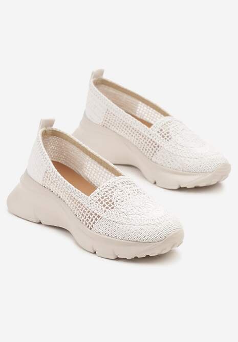 Białe Półbuty na Platformie z Ażurową Cholewką Lurinne