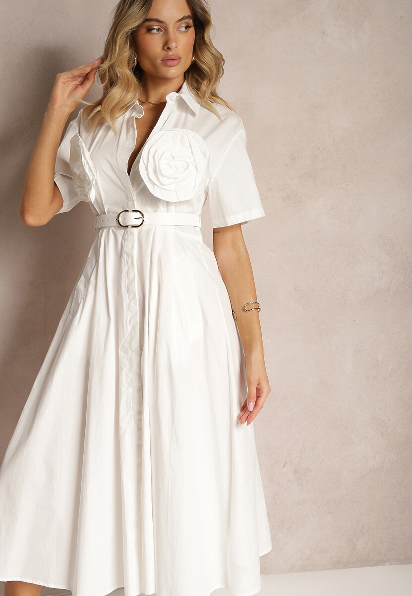 Biała Rozkloszowana Sukienka z Bawełny z Kwiatami na Rękawach i Paskiem w Talii Andronea