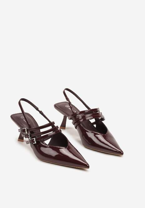 Bordowe Lakierowane Sandały Kaczuszki Wykończone Paskami ze Sprzączkami Brinivia