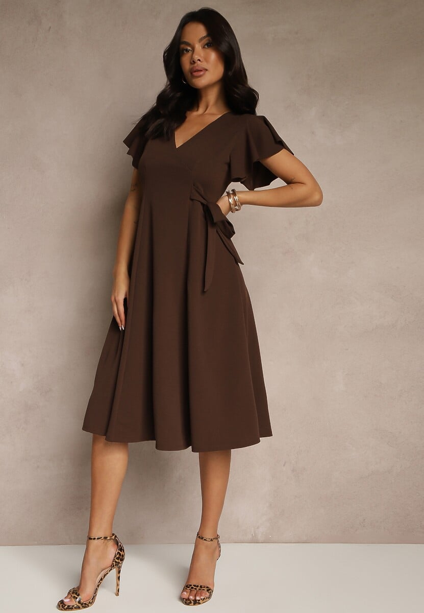 Brązowa Kopertowa Sukienka z Rozkloszowanym Dołem i Ozdobnym Wiązaniem Dannola