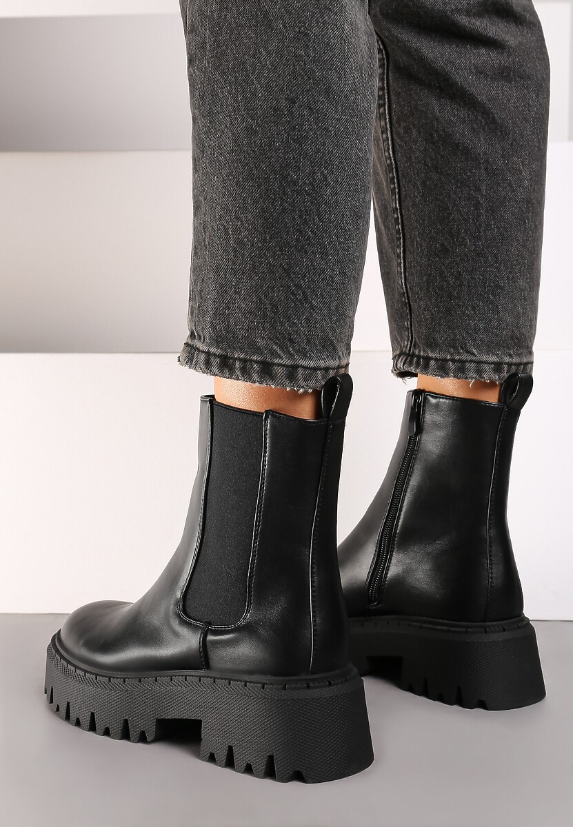 Czarne Botki na Płaskiej Podeszwie w Stylu Sztybletów z Elastyczną Wstawką Betilda