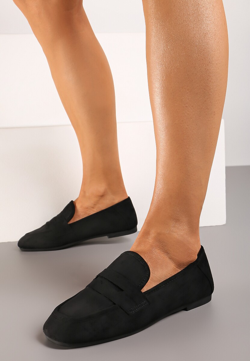 Czarne Casualowe Wsuwane Mokasyny na Płaskiej Podeszwie z Ozdobnym Elementem na Przodzie Janesstia