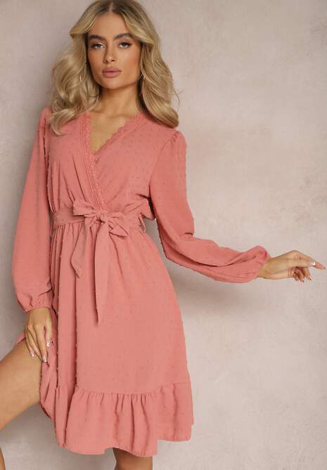 Różowa Mini Sukienka Rozkloszowana z Paskiem Materiałowym z Tkaniny Plumeti Digia