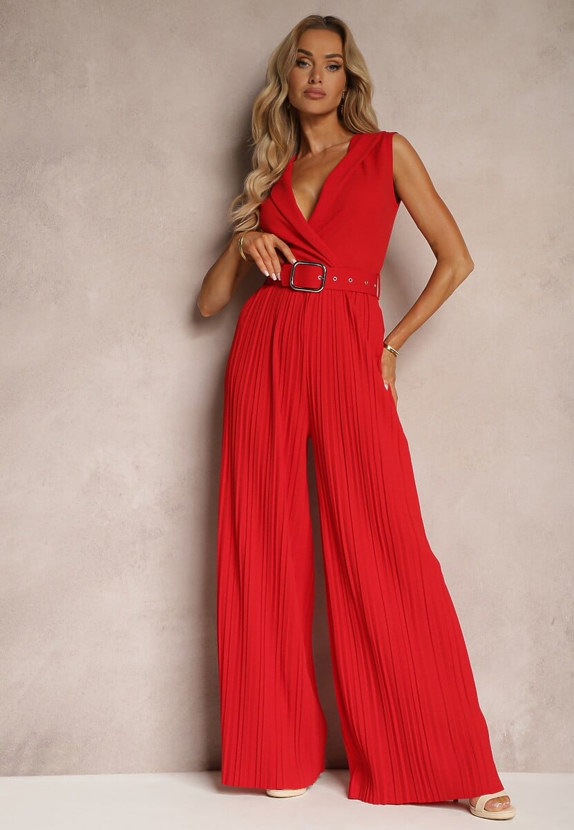 Beżowy Kombinezon z Trójkątnym Dekoltem i Szerokimi Plisowanymi Nogawkami z Paskiem Moncilla