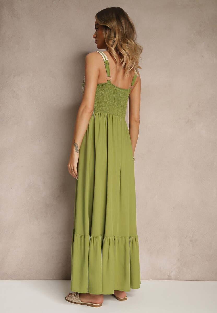 Zielona Wiskozowa Sukienka z Haftami na Ramiączkach o Rozkloszowanym Kroju Efralisse