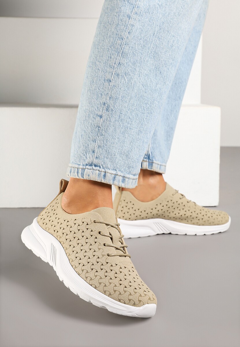 Ciemnobeżowe Sneakersy Ozdobione Ażurowym Wzorem Sareldi