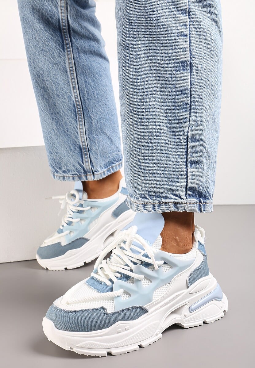 Biało-Niebieskie Sneakersy Ozdobnie Sznurowane z Wycięciami na Grubej Podeszwie Selvia