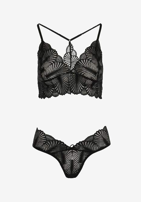 Czarno-Czerwony Komplet Piżamowy z Koronkowym Topem i Spodenkami oraz Stringami Peruvia