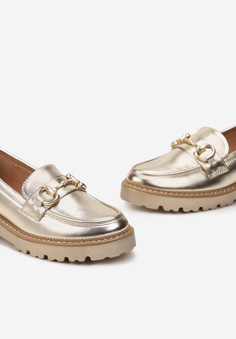 Złote Mokasyny z Imitacji Zamszu i Ozdobną Klamerką Zanita