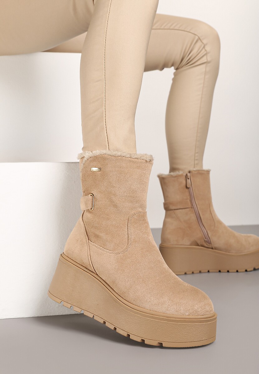 Ciemnobeżowe Botki Ocieplone Futerkiem na Platformie Zinrella