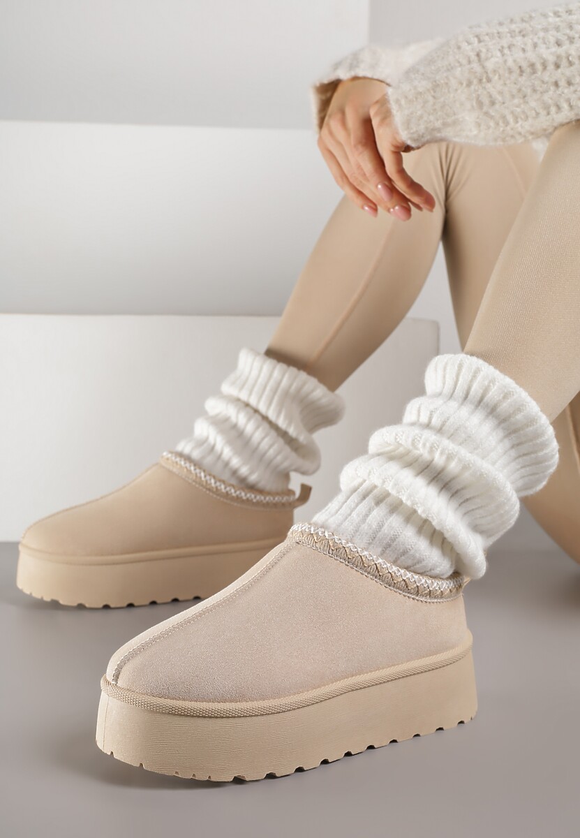 Beżowe Śniegowce z Ekozamszu na Platformie z Niską Cholewką z Ozdobnym Haftem Garvia