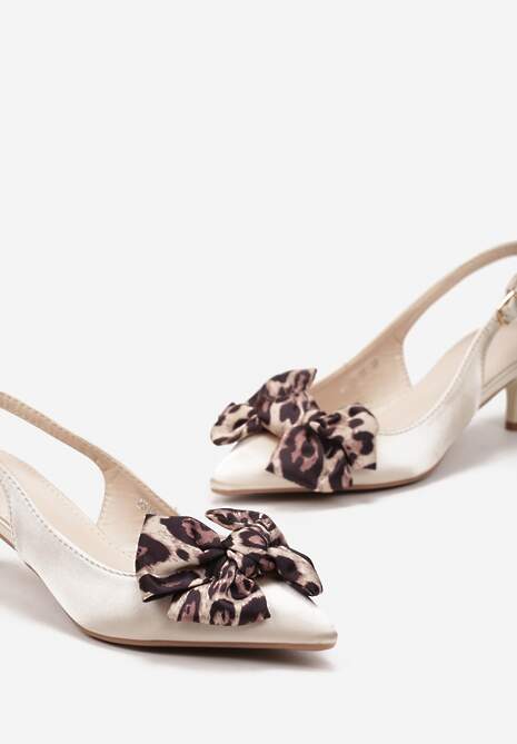 Beżowe Sandały Ozdobione Kokardką na Obcasie Kaczuszka Pazzana